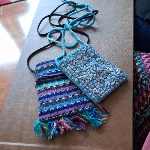 Beaded Teal Crossbody Phone Bag - Women - Picture 3 of 11